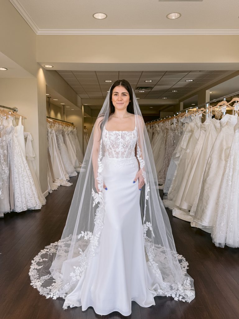 Wedding Dresses & Wedding Venues: Shady Brook Acres Hitching Post in Napolean, Ohio