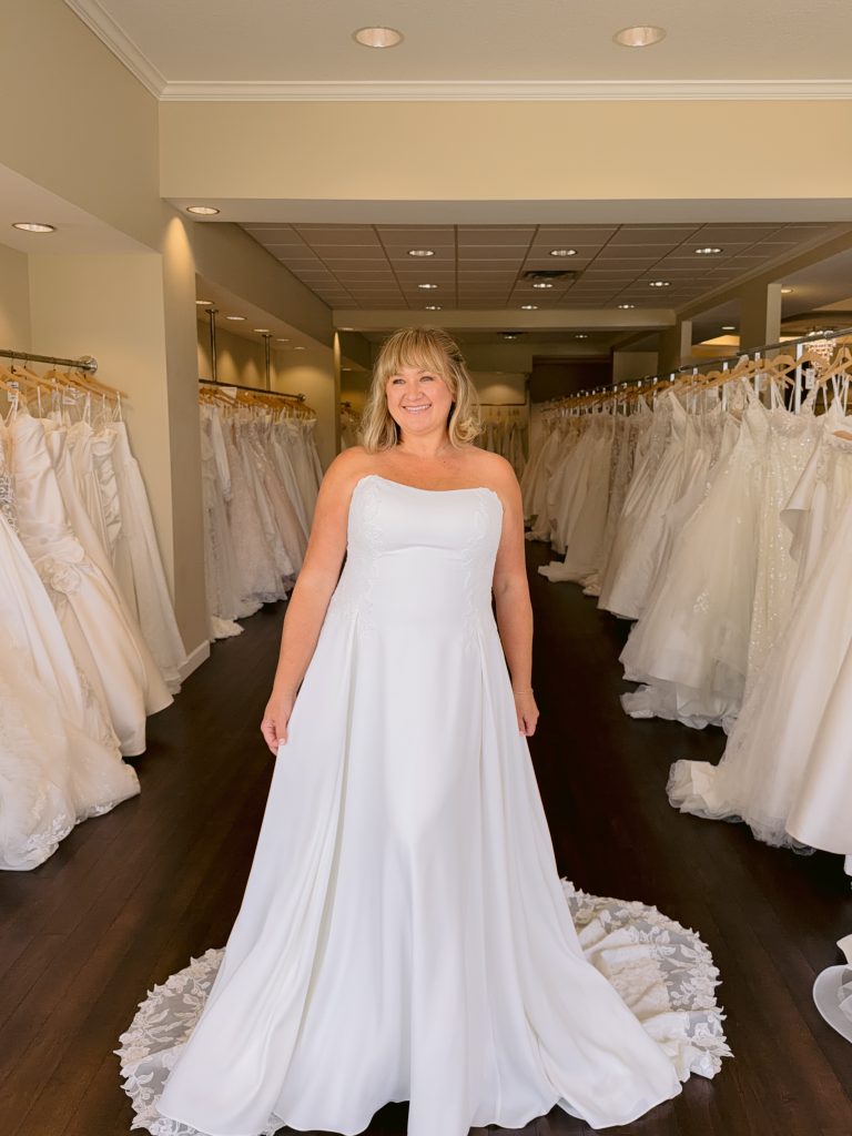 Essense of Australia D4504 at One Fine Day Bridal in Fort Wayne, Indiana